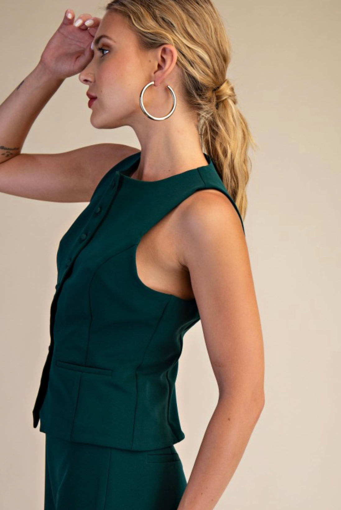 The Valea Vest Top