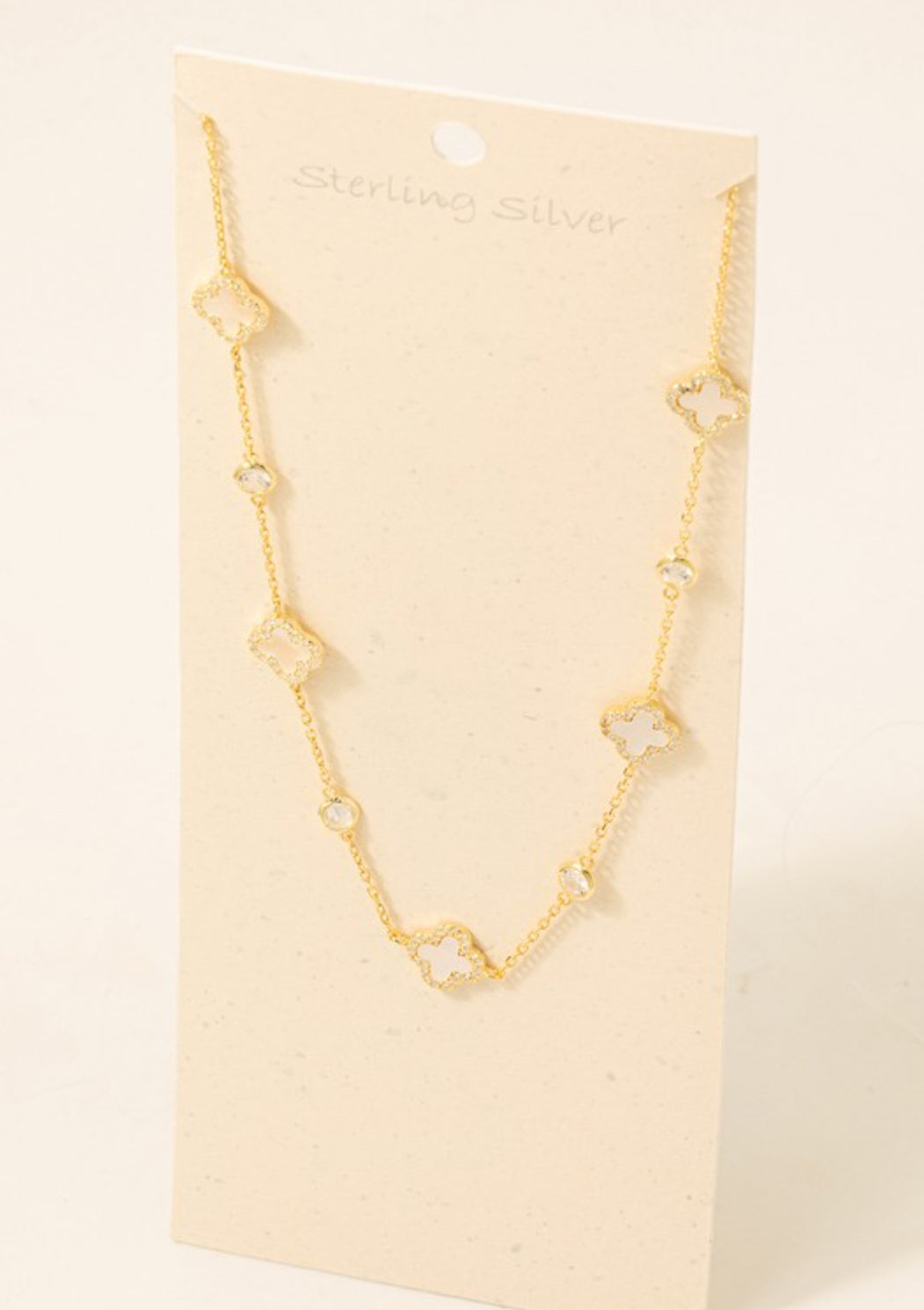 Collar de tréboles múltiples