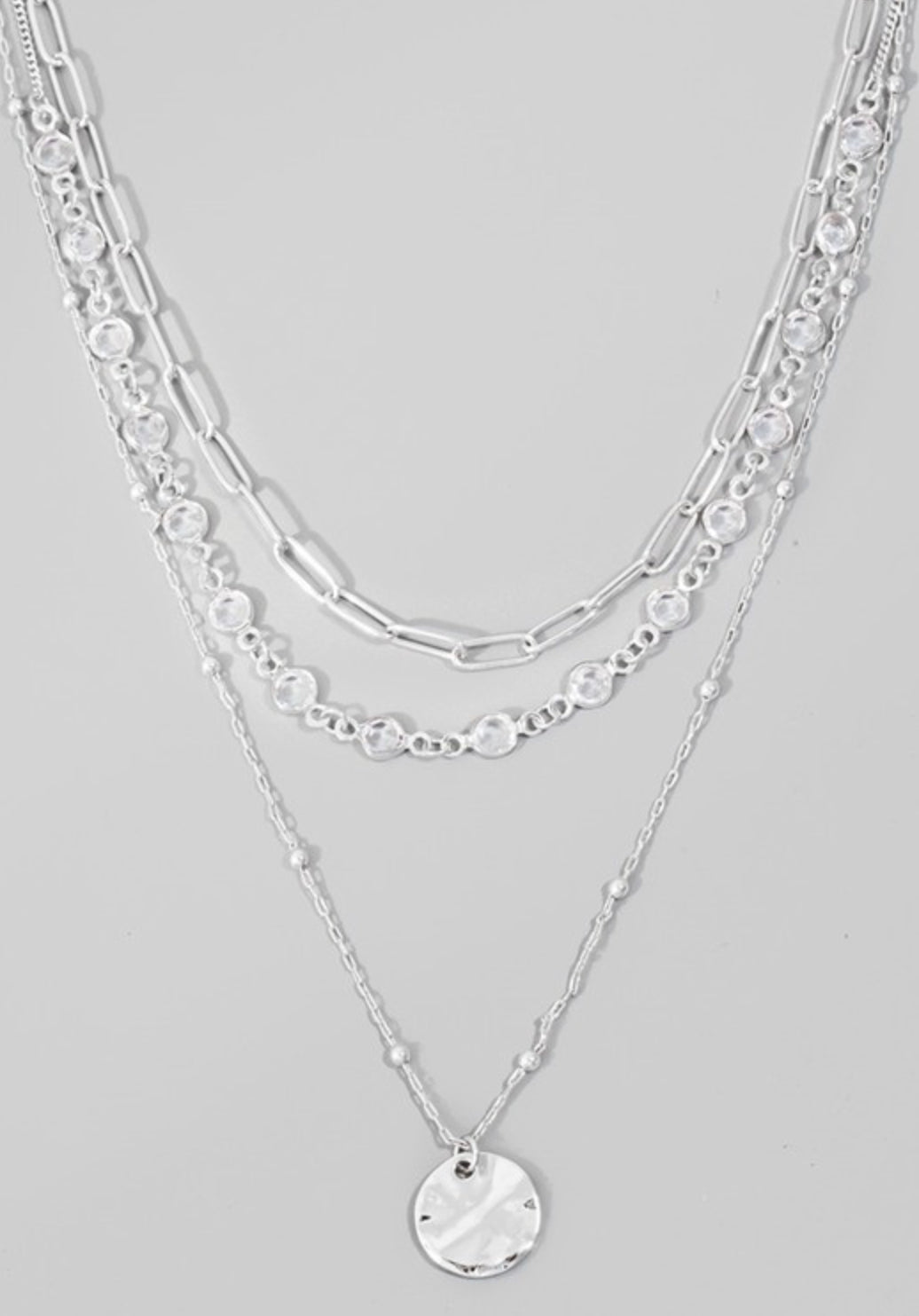Collar de tres piezas