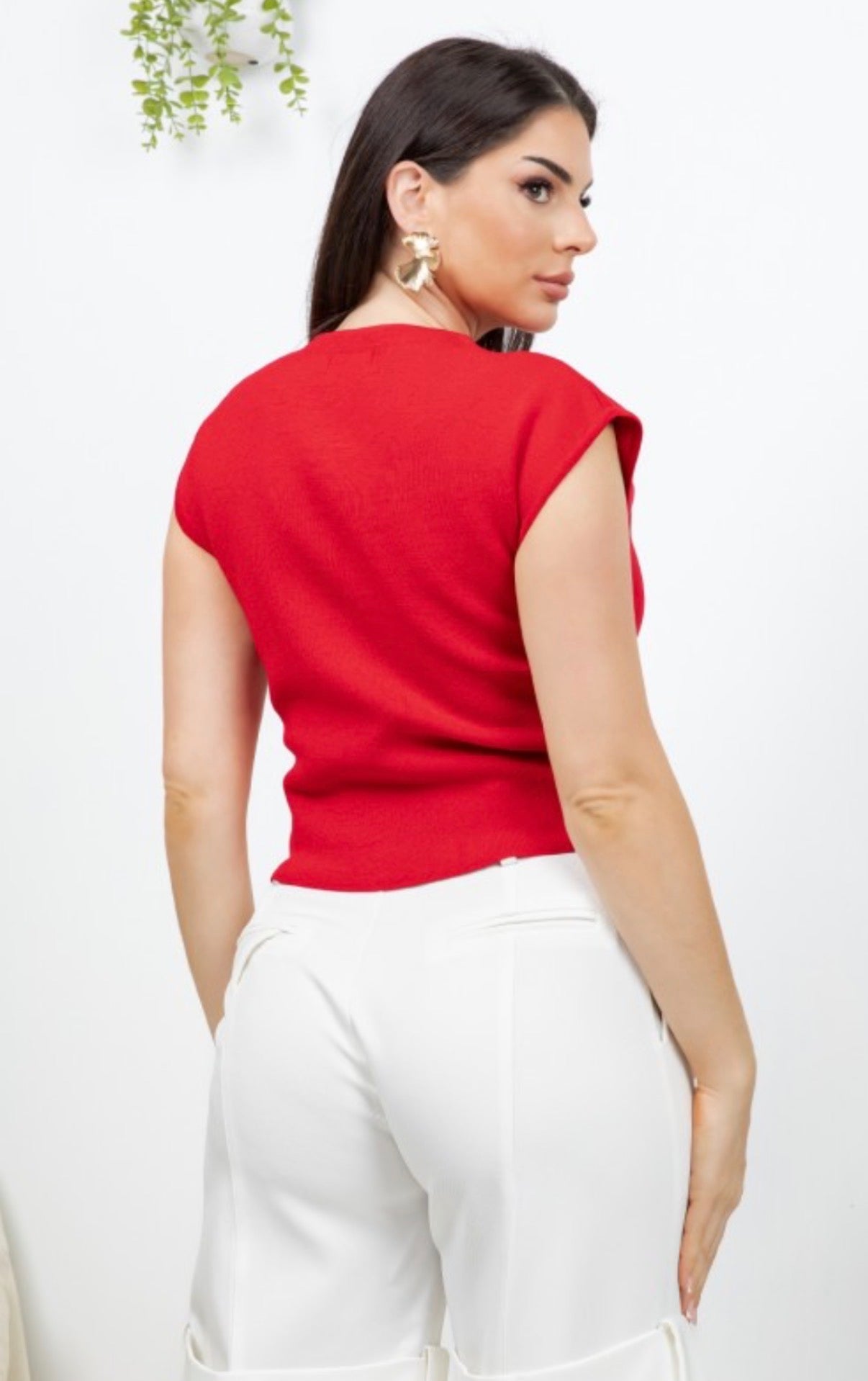 Cupid's Button Top